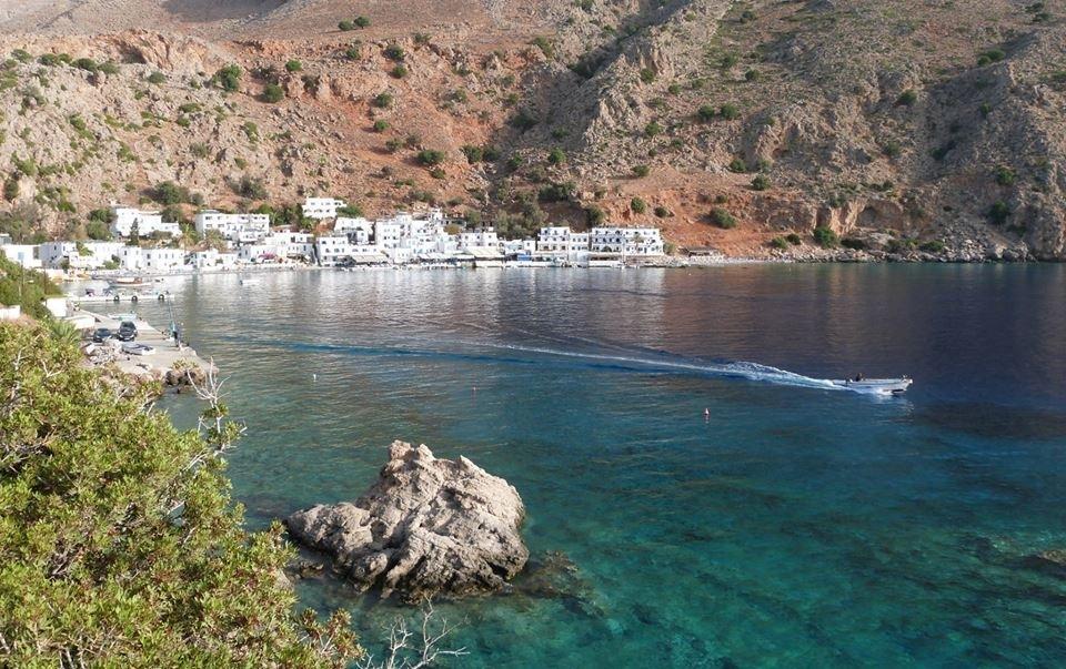 Sofia Rooms Loutro Exterior foto