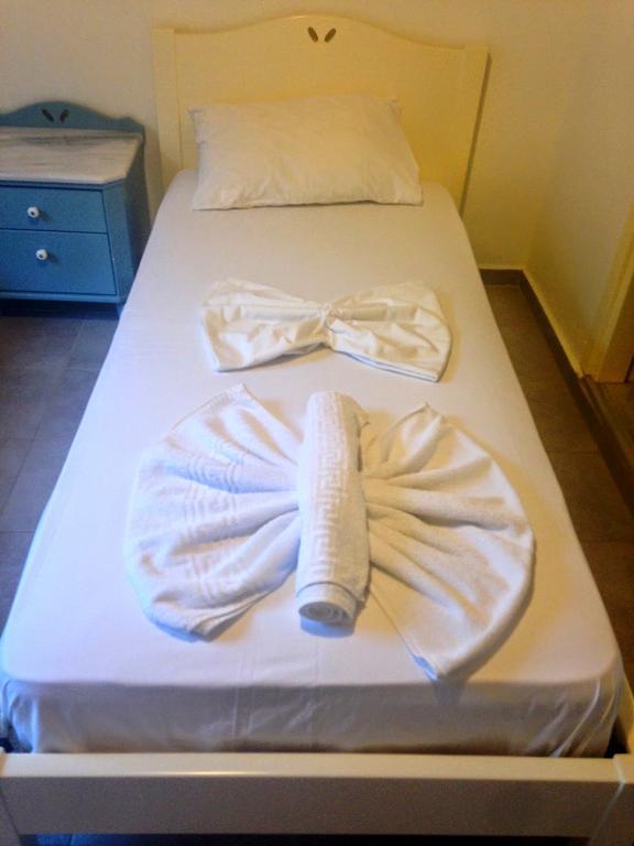 Sofia Rooms Loutro Zimmer foto
