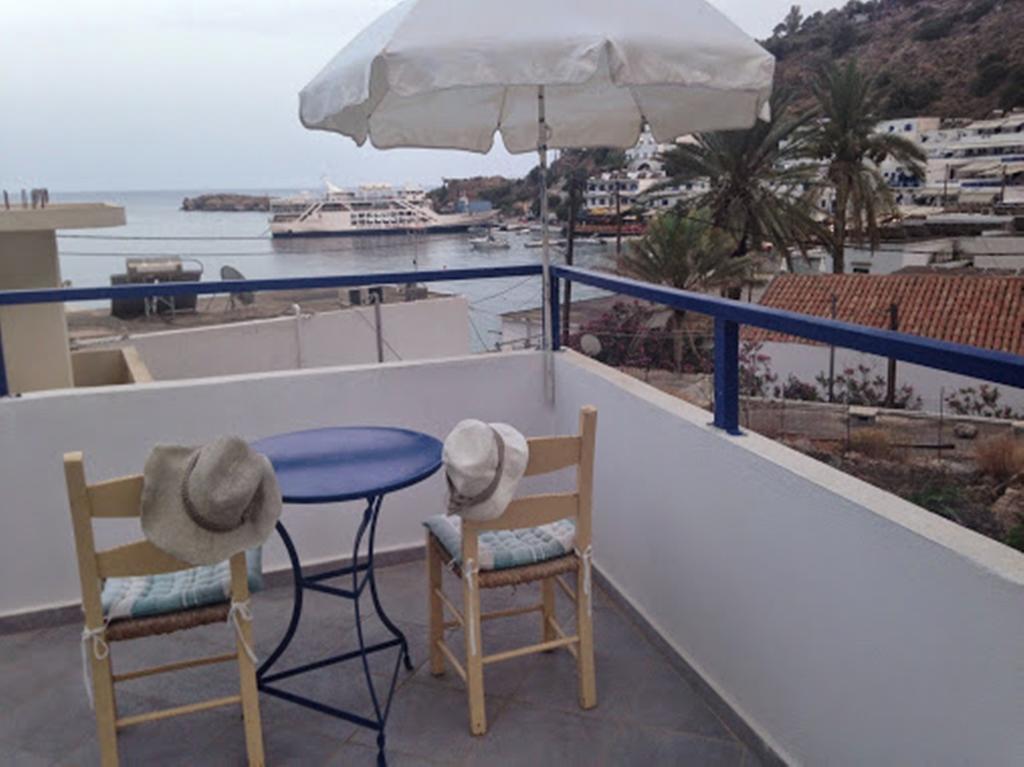 Sofia Rooms Loutro Exterior foto